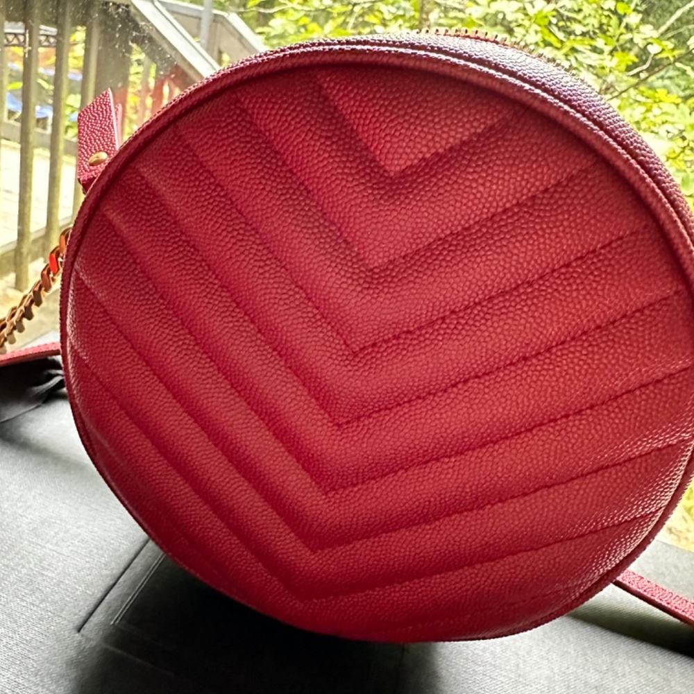 YSL - Picture 4 of 5